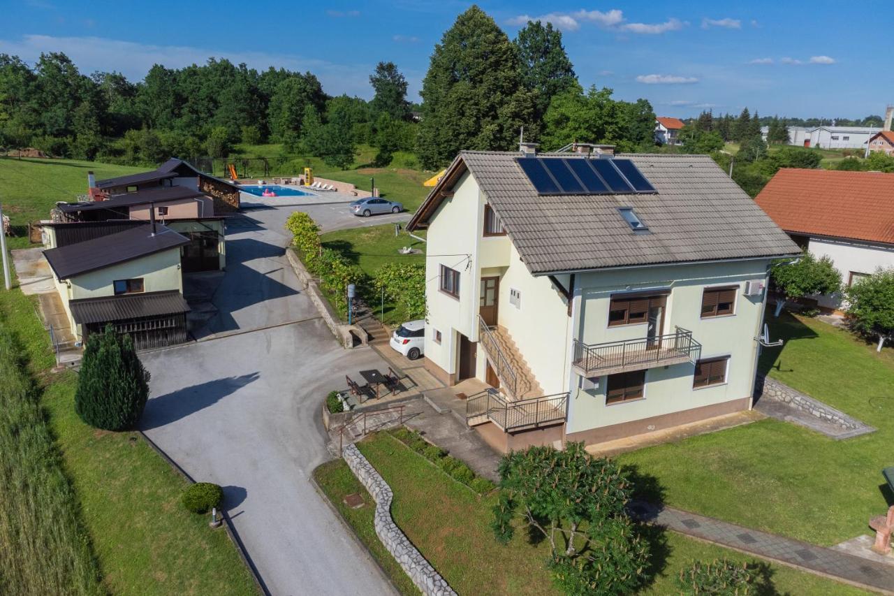 Apartments Lucija Slunj Exterior photo